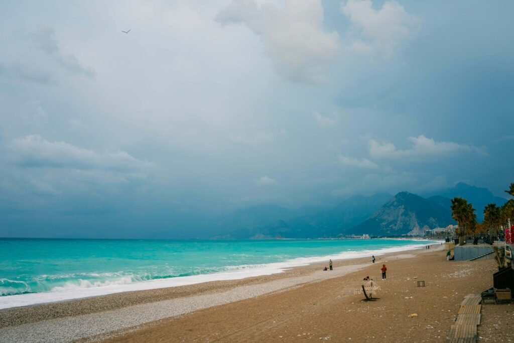 Antalya, Konyaalti beach